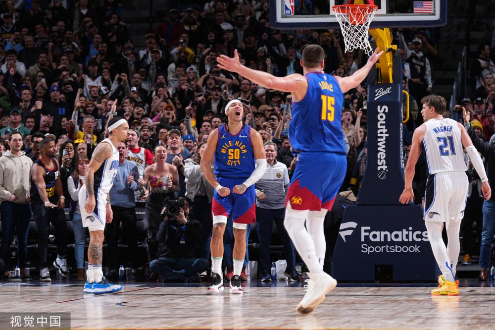 这究竟是一 这究竟是一